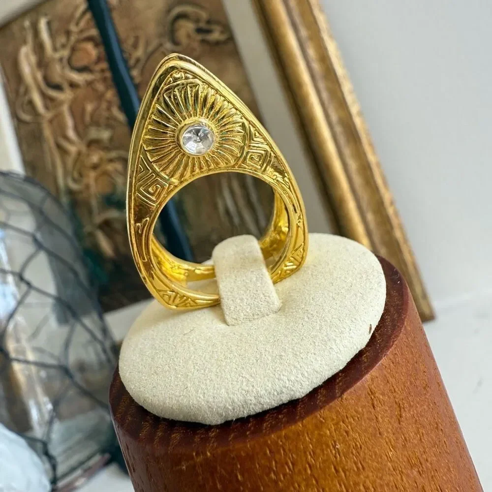 Unsigned 3D Gold Tone Rhinestone Ring 8